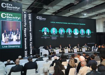 EV Raid: إطلاق أول علامة تجارية لبطاريات السيارات الكهربائية بمصر 2026