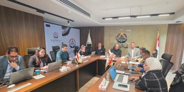 غرفة الجبهة الوطنية تستأنف متابعة جولة الإعادة في اليوم الثاني بدوائر الـ19 الملغاة لانتخابات النواب