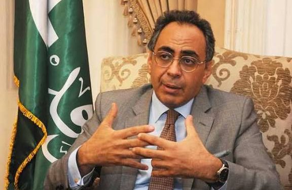 هاني سري الدين يدرس الترشح لرئاسة “الوفد” بمشروع لـ “إعادة بناء الحزب” وإنهاء أزماته