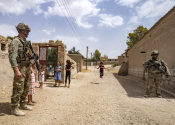 تحذير مصري شديد اللهجة: تصعيد الشمال السوري يُهدد أمن المنطقة.. ولا بديل عن “الحل السياسي الشامل”