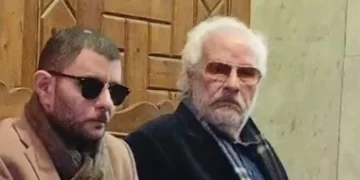 بدء عزاء الفنانة الراحلة سمية الألفي بمسجد عمر مكرم يجمع الأهل وزملاء الدرب