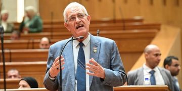 النائب طلعت مغاوري: قانون الكهرباء بحاجة إلى شفافية وناقشنا المواد الأولية فقط