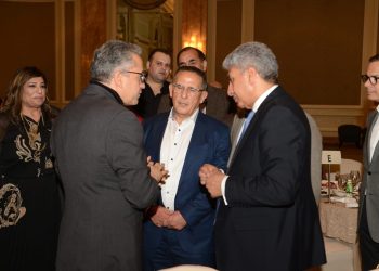 الغردقة تتحول من حلم لمقصد عالمي.. وحسام الشاعر رجل صنع تجربة سياحية بالبحر الأحمر (فيديو)