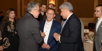 الغردقة تتحول من حلم لمقصد عالمي.. وحسام الشاعر رجل صنع تجربة سياحية بالبحر الأحمر (فيديو)