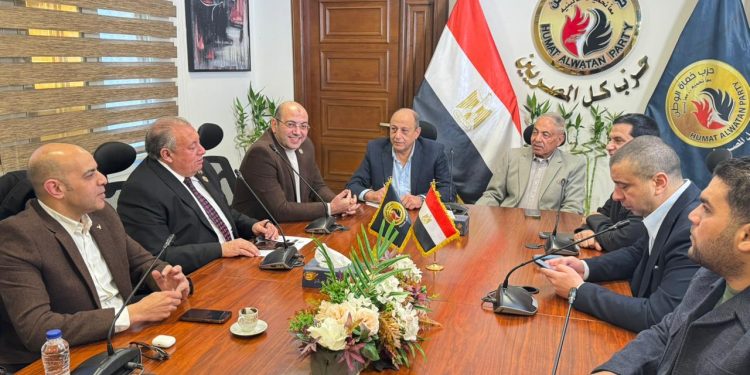 غرفة عمليات حماة الوطن تتابع أعمال الفرز في الدوائر الملغاة من المرحلة الأولى 