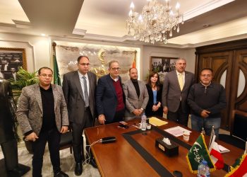 الحسيني الشرقاوي يتقدم بأوراق ترشحه رسميًا لانتخابات رئاسة حزب الوفد