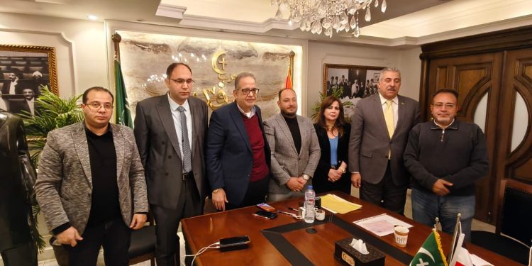 الحسيني الشرقاوي يتقدم بأوراق ترشحه رسميًا لانتخابات رئاسة حزب الوفد