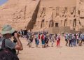السياحة المصرية تحقق إنجازًا تاريخيًا في 2025 وتستقبل 19.6 مليون سائح خلال عام.. فيديو