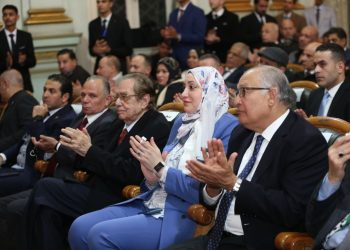 هناء الخبيري تستقبل وزير الخارجية في احتفالية الذكرى الـ80 لتأسيس الجمعية المصرية للقانون الدولي