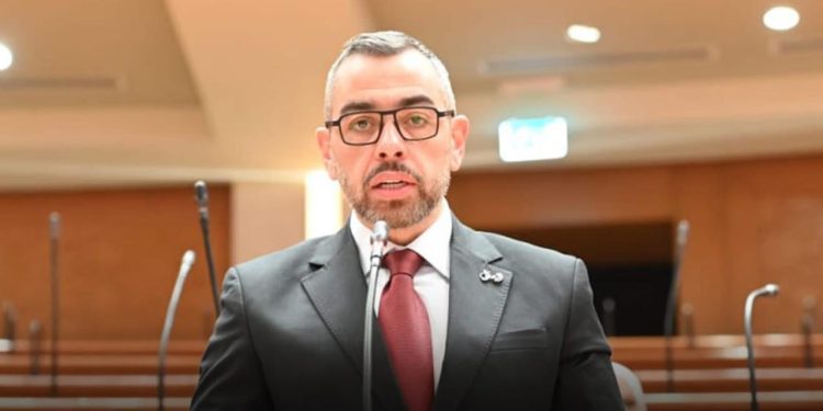 مقترح برلماني من العدل لإدارة سيولة الدولة بدل الاستدانة المكلف