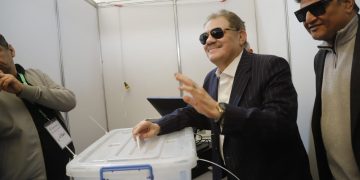 الدكتور السيد البدوي يدلي بصوته في انتخابات رئاسة حزب الوفد