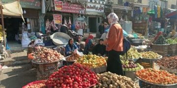 بشرى للمستهلكين.. التضخم في مصر يكسر التوقعات ويهبط لأدنى مستوياته في 5 أشهر