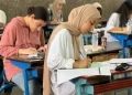صافرة البداية.. ملايين الطلاب يؤدون امتحانات الترم الأول 2026 والتعليم تحدد موعد النهاية