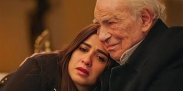 “حطي الكلام تحت رجلك”.. رشوان توفيق يفحم منتقدي ياسمين عبد العزيز برسالة نارية