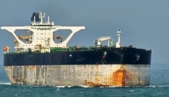 “قرصنة أمريكية في الأطلسي”.. واشنطن تستولي على ناقلة نفط روسية وموسكو تستنفر