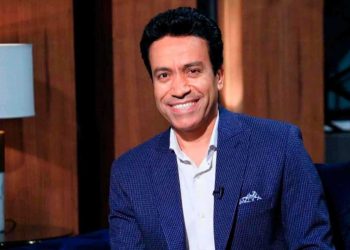 سامح حسين: الصدقة وجبر الخواطر طريق القبول والنجاة