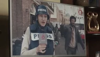 من قلب الركام ودموع “عادل إمام”.. تفاصيل الحلقة الثانية من”صحاب الأرض” تجسد مأساة غزة وصمود “القاهرة الإخبارية” 