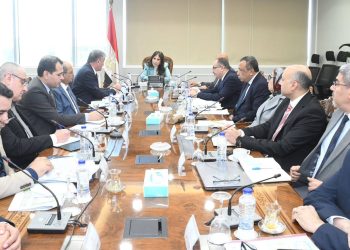 وزيرة الإسكان تتابع موقف تنفيذ المشروعات ضمن مبادرة “حياة كريمة” بعددٍ من المحافظات