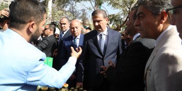 وزير الزراعة ومحافظو مطروح والقاهرة والجيزة يتفقدون النسخة السادسة لمهرجان القاهرة الدولي للتمور بالمتحف الزراعي