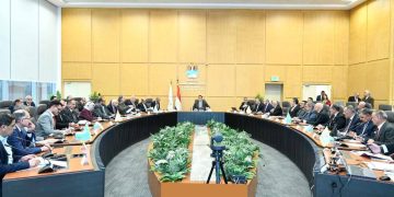 وزير الإسكان يضع “خارطة طريق” لثورة إدارية واستثمارية بشركات مياه الشرب والصرف الصحي