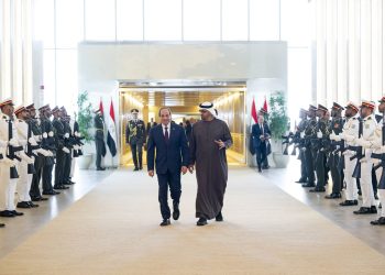 قمة “أبوظبي” ترسم خارطة استقرار المنطقة.. السيسي وبن زايد يشددان على تنفيذ “خطة السلام” وإعادة إعمار غزة