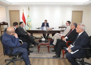 وزير الزراعة يبحث مع “باير” العالمية آفاق التعاون في البحوث التطبيقية وحماية المحاصيل