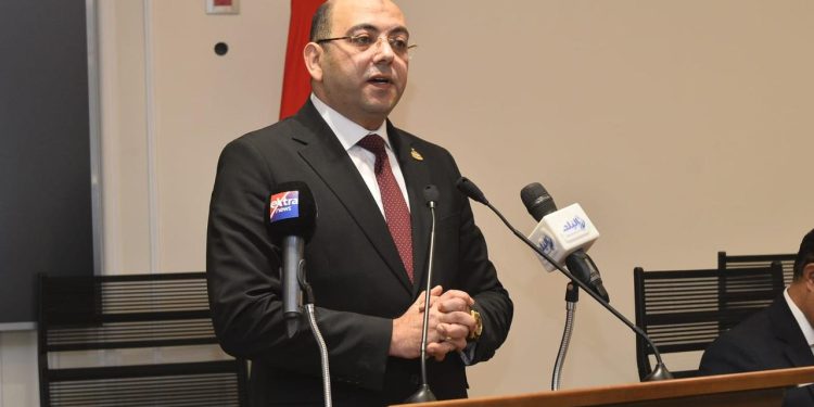 حماة الوطن يعقد جلسة نقاشية موسعة لمناقشة عددمن مشروعات القوانين لتنظيم استخدام الأطفال لمواقع التواصل الاجتماعي خلال 48 ساعة