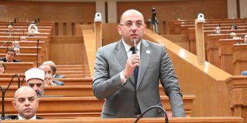 برلمانية حماة الوطن توافق على قانون الخدمة العسكرية والوطنية.. والعطيفي: واجب مقدس فالدولة لا تنسى شهدائها الأبرار 