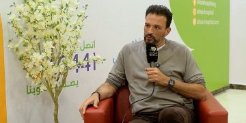 أيمن ممدوح عباس لـ«كلم ربنا»: لحظة واحدة غيرت حياتي.. وفكرة مستشفي الناس طلعت من مائدة فى رمضان