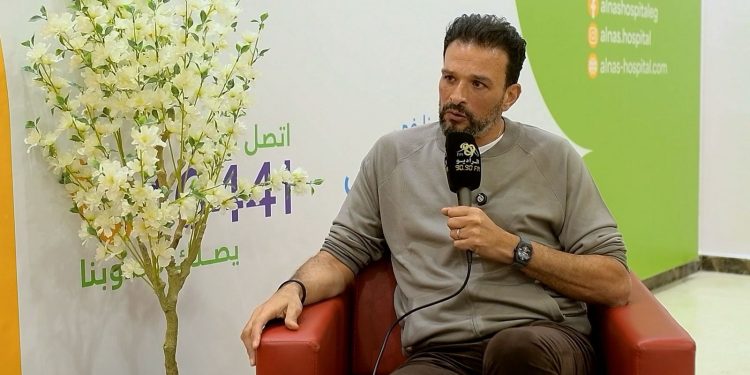 أيمن ممدوح عباس لـ«كلم ربنا»: لحظة واحدة غيرت حياتي.. وفكرة مستشفي الناس طلعت من مائدة فى رمضان