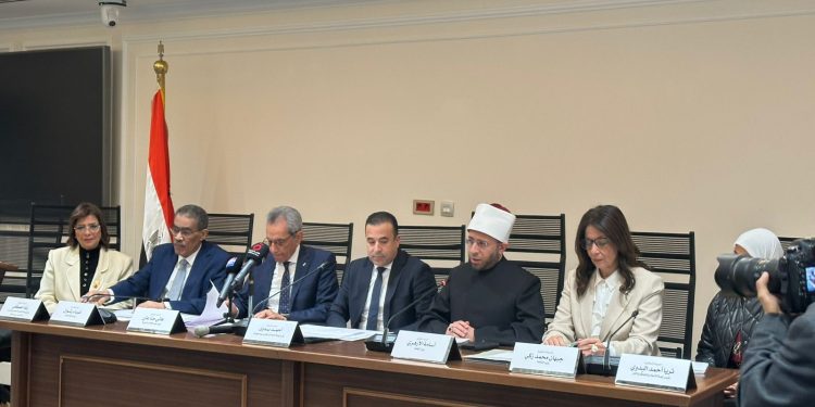 بحضور 4 وزراء.. اتصالات النواب تواصل الحوار المجتمعي بشأن تقنين استخدام الأطفال لمنصات التواصل الاجتماعي