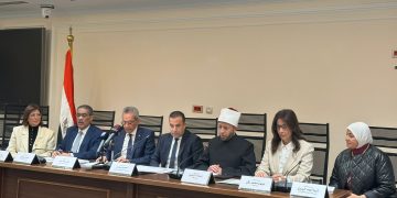 بحضور 4 وزراء.. اتصالات النواب تواصل الحوار المجتمعي بشأن تقنين استخدام الأطفال لمنصات التواصل الاجتماعي