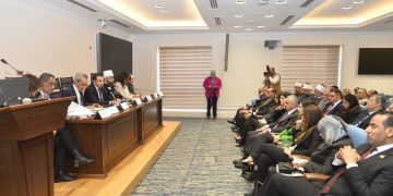 وكيل تضامن النواب يشيد بالمتحدة ويطالب بمشاركة اتحادات الطلاب في قانون “السوشيال ميديا”