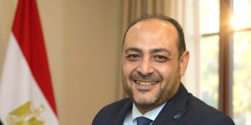 النائب محمد مصطفى كشر يشيد بمبادرة «أبواب الخير» ويؤكد: تجسيد حقيقي للتكافل الاجتماعي