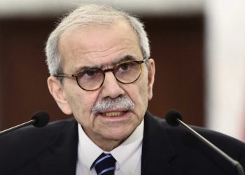 عاجل| رئيس وزراء لبنان يوجه نداءً حاسماً: “لا مغامرات بعد اليوم.. قرار الحرب والسلم بيد الدولة وحدها”