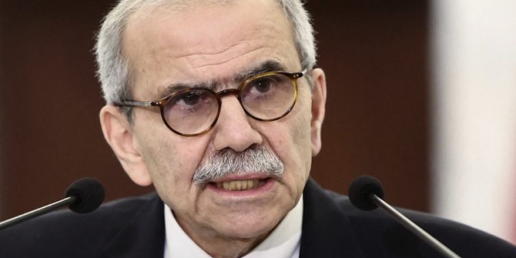 عاجل| رئيس وزراء لبنان يوجه نداءً حاسماً: “لا مغامرات بعد اليوم.. قرار الحرب والسلم بيد الدولة وحدها”