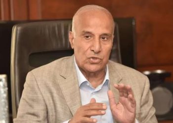 رئيس اتحاد منتجي الدواجن: استيراد “المجزآت” يقتل الصناعة الوطنية.. والأسعار ستتراجع بعد أسبوع من رمضان