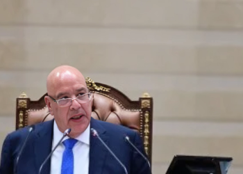 عاجل.. رئيس مجلس النواب يتسلم خطاب الرئيس السيسى بأسماء التعديل الوزاري الجديد