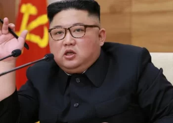 تأهب نووي جديد لـ كوريا الشمالية.. كيم جونغ أون يتوعد بـ “أهداف عسكرية” استراتيجية وصواريخ فائقة الدقة