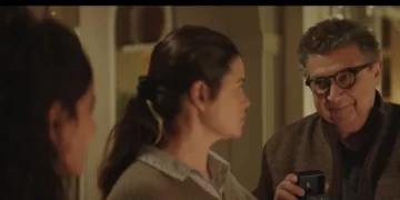 هدية عيد ميلاد تنتهي بـ “طلب طلاق”.. صدمة ماجد الكدواني في أولى حلقات “كان ياما كان”