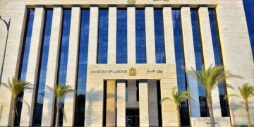 وزارة العمل تطلق قطار التوظيف لعام 2026 بأكثر من 5 آلاف فرصة عمل برواتب مجزية