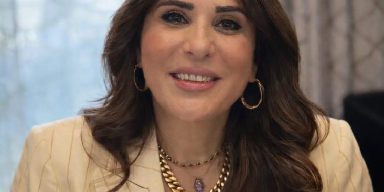 وزيرة الإسكان