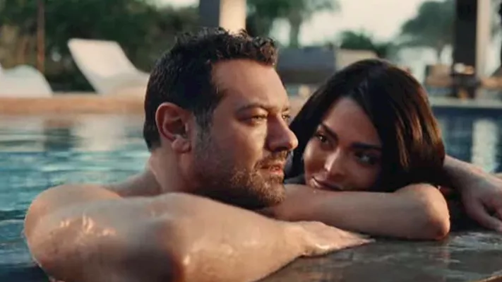 مشاهد عمرو يوسف وأسماء جلال في فيلم السلم والثعبان 2