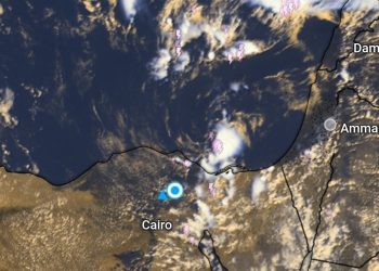 السحب الرعدية تضرب شرق مصر و”الأرصاد” تحذر من سيول محتملة في سيناء