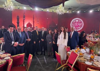 وفد حزب حماة الوطن برئاسة النائب الدكتور أحمد العطيفي يشارك في حفل إفطار الأسرة المصرية بحضور الرئيس السيسي