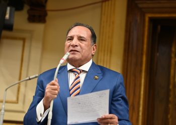 رئيس لجنة الشئون العربية بمجلس النواب: كلمة الرئيس السيسي في إفطار الأسرة المصرية تعكس رؤية ثاقبة تجاه قضايا المنطقة