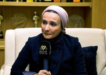 د. نشوة عقل لـ«كلم ربنا»: فقدت أمى و3 أخوات فى سنتين.. وربنا بعتلى العوض فى لحظة ضعفي