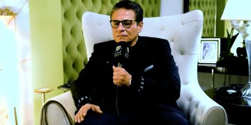 المستشار طاهر الخولى يروى لـ«كلم ربنا»: بنتي شُفيت من مرض قاسي من غير عملية بعد ما بكيت على جبل عرفات 