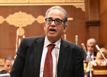 طارق عبد العزيز