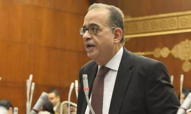 برلمانية الوفد تطالب بضم مستشفيات جامعة الأزهر للمجلس الأعلى للمستشفيات الجامعية